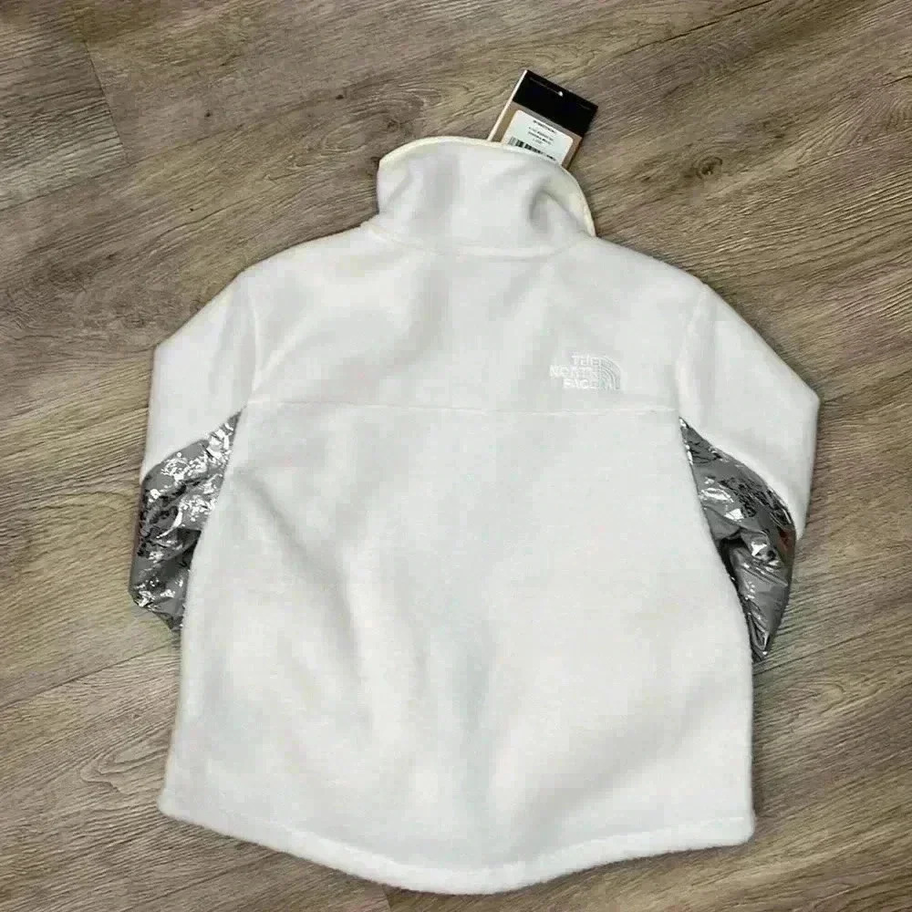 The North Face Girls’ Fleece Mashup Jacket, Large (Size 12) - Picture 11 of 14